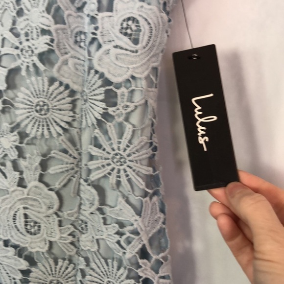 Lulu's Blue Sheath Mid Thigh Dress with Flutter Cap Sleeves Size S - Picture 10 of 12